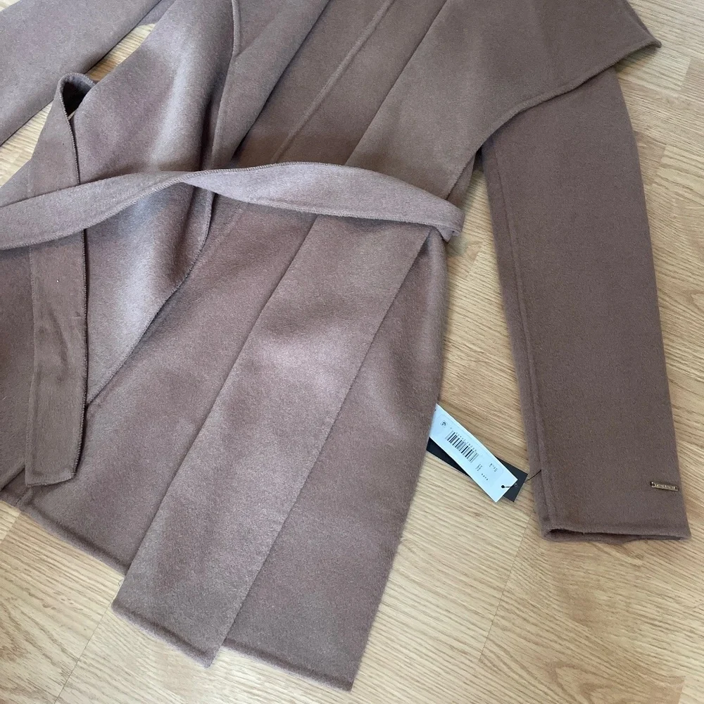 NWT Tahari Light Brown Wool Blend Wrap Coat With Pockets Size Medium - Picture 2 of 7